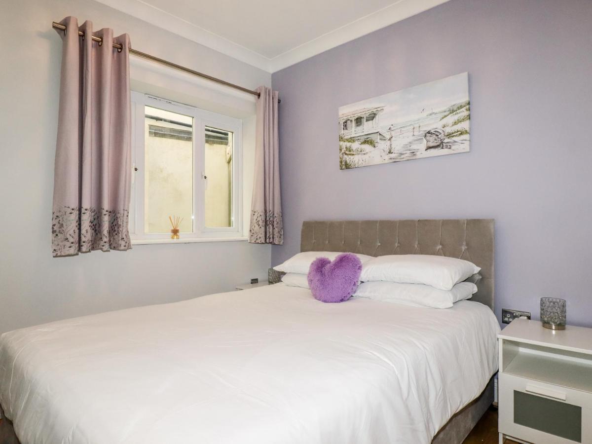 Flat 2 Lägenhet New Quay Exteriör bild