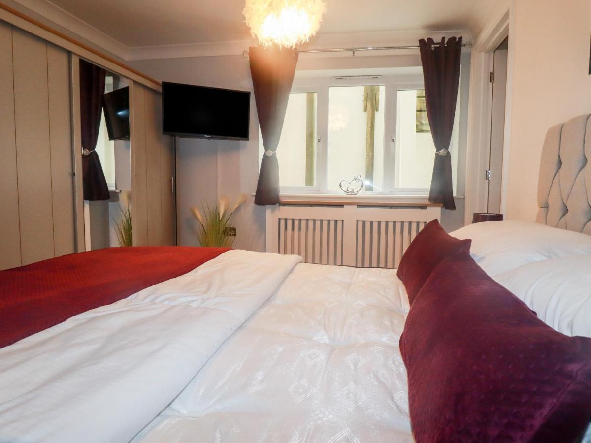 Flat 2 Lägenhet New Quay Exteriör bild